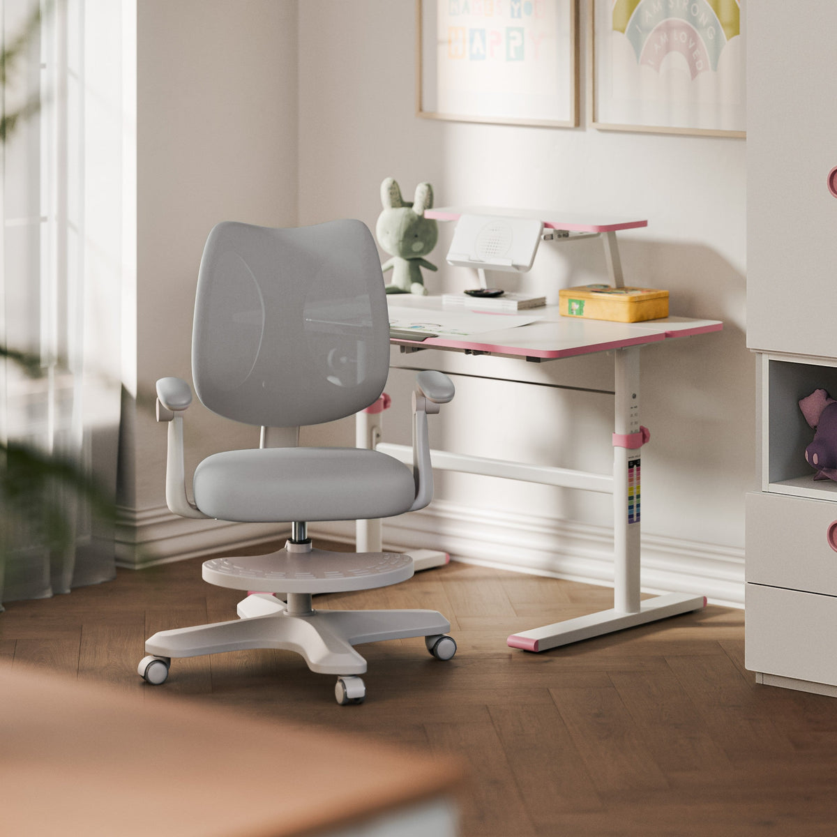 OUTLET Ergonomiczny fotel dla dzieci Mark Adler Junior 4.6 Grey
