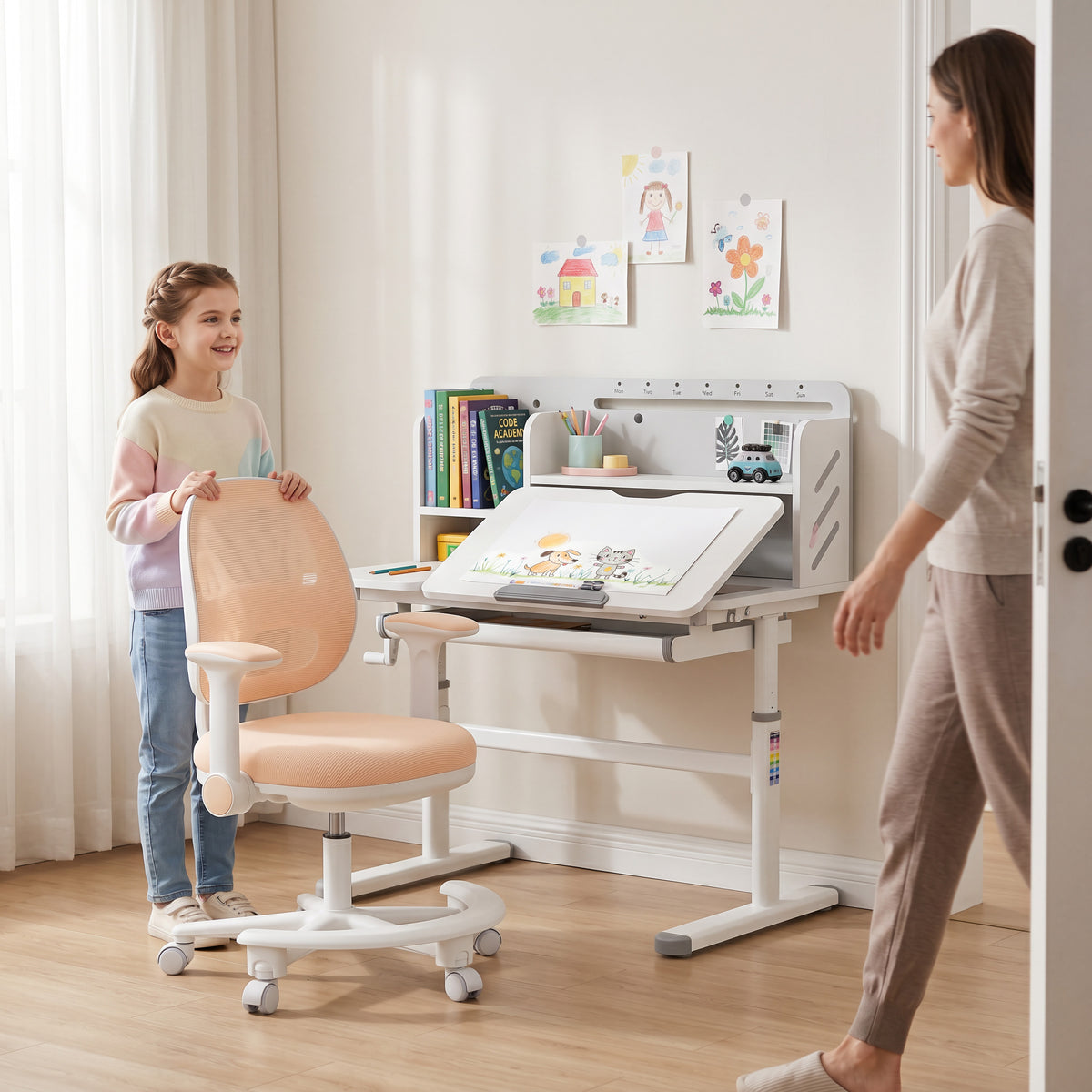 Ergonomiczny fotel do biurka dla dziecka Mark Adler Junior 3.6 Beige